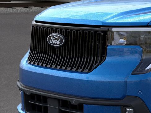 New 2025 Ford Maverick Lobo image 18