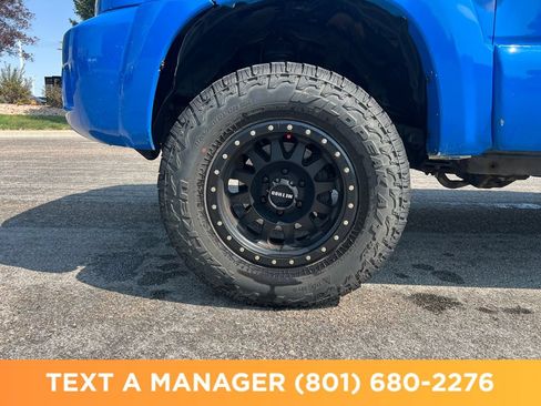 Used 2006 Toyota 4Runner SR5 AWD/4WD image 8