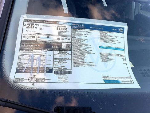 New 2026 Volkswagen Tiguan SE AWD/4WD image 18