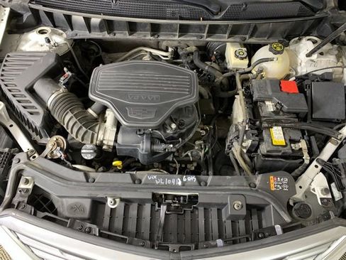 Used 2017 Cadillac XT5 Premium Luxury AWD/4WD image 28