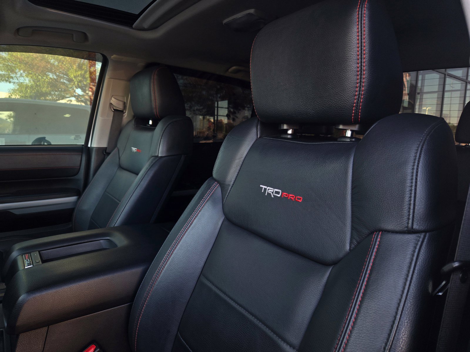 Certified 2019 Toyota Tundra TRD Pro AWD/4WD image 17