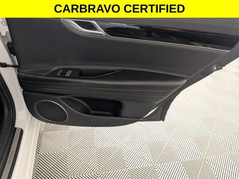 Used 2021 Genesis G80 2.5T RWD image 30