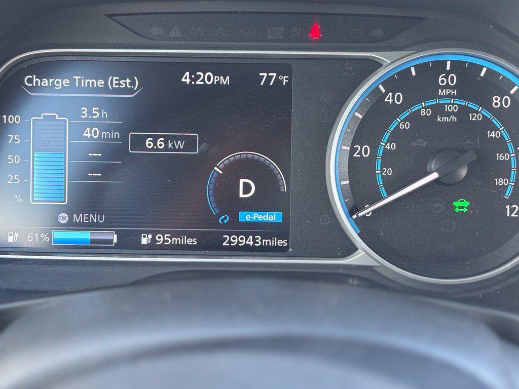 Used 2023 Nissan Leaf S FWD image 19