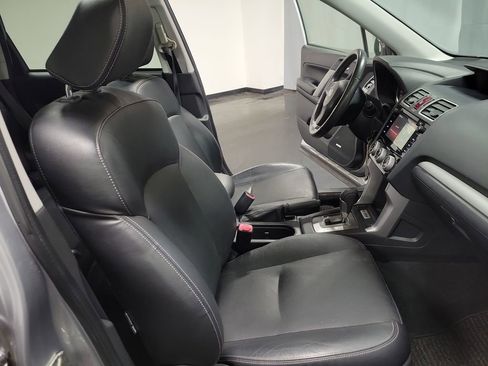 Used 2016 Subaru Forester 2.5i Limited AWD/4WD image 24