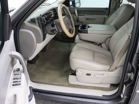 Used 2011 GMC Sierra 1500 SLE w/ Texas Edition RWD image 15