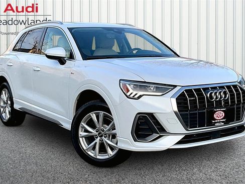 Used 2025 Audi Q3 2.0T Premium Plus w/ Premium Plus Package image 3
