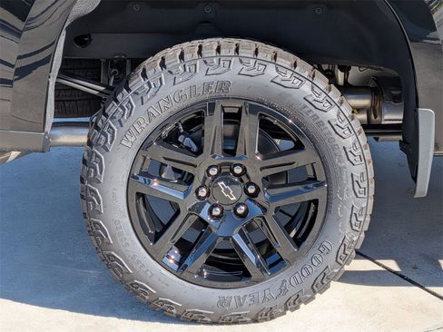 New 2026 Chevrolet Silverado 1500 Custom Trail Boss image 25