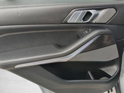 Used 2024 BMW X5 xDrive40i image 21