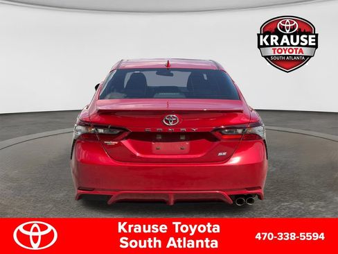Used 2023 Toyota Camry SE FWD image 7
