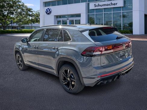 New 2026 Volkswagen Atlas Cross Sport SEL R-Line image 5