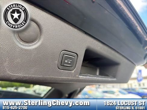 Used 2023 Chevrolet Equinox RS AWD/4WD image 22