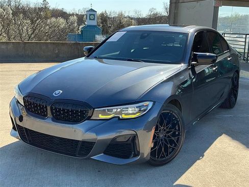 Used 2020 BMW M340i w/ Parking Assistance Package image 2
