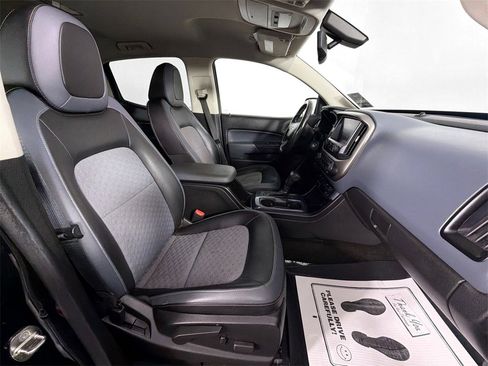 Used 2015 Chevrolet Colorado Z71 image 24