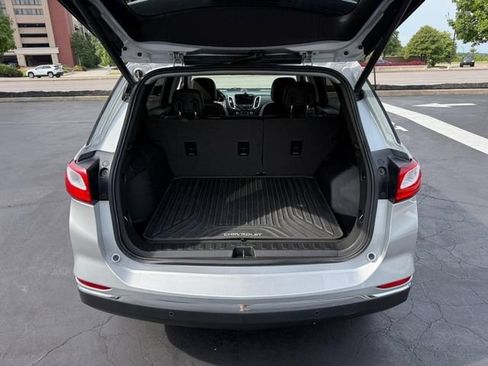 Used 2020 Chevrolet Equinox Premier FWD image 5