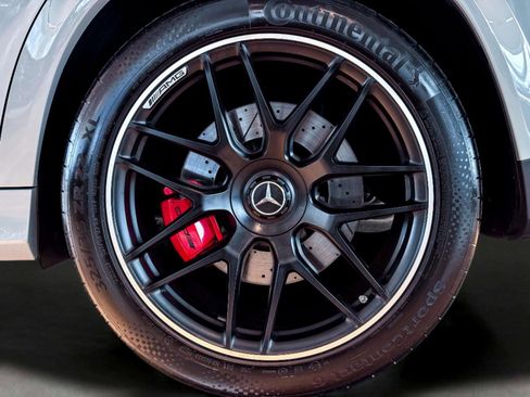 Used 2025 Mercedes-Benz GLE 63 AMG S image 52