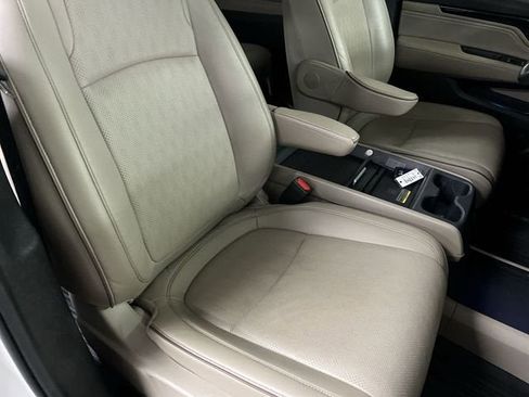 Used 2023 Honda Odyssey Elite image 29