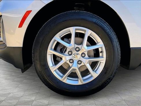 Used 2022 Chevrolet Equinox LT image 21