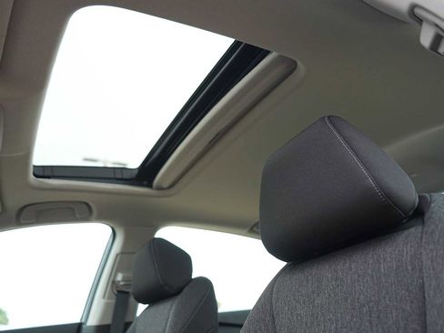 Used 2025 Honda Accord SE image 25