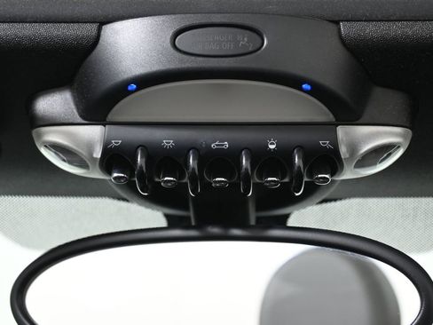 Used 2015 MINI Cooper S image 27