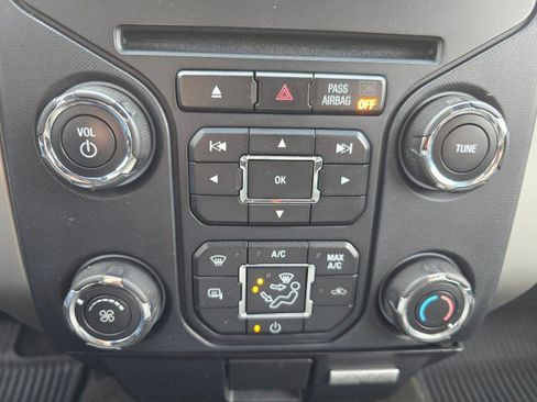 Used 2014 Ford F150 XLT w/ Equipment Group 302A Luxury image 33