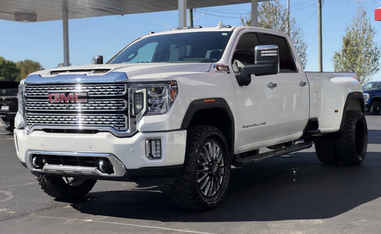 Used 2020 GMC Sierra 3500 Denali w/ Denali Ultimate Package AWD/4WD image 6