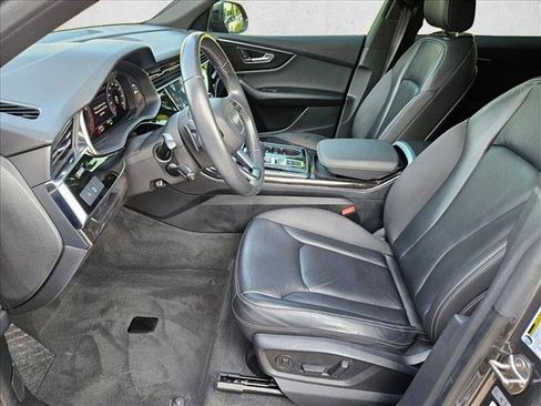 Used 2019 Audi Q8 Premium w/ Convenience Package AWD/4WD image 17
