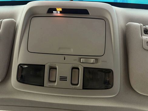 Used 2015 Subaru Legacy 2.5i Premium w/ Popular Package #3 image 35