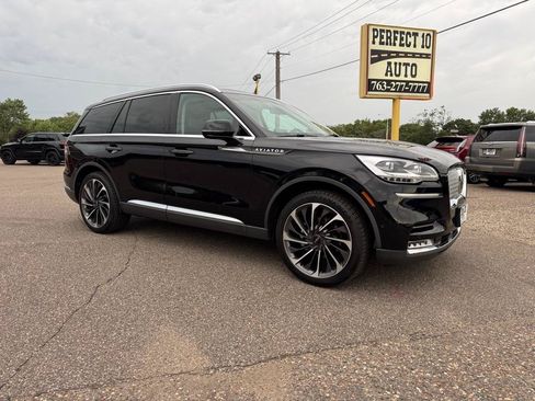 Used 2020 Lincoln Aviator Reserve w/ Equipment Group 202A AWD/4WD image 2