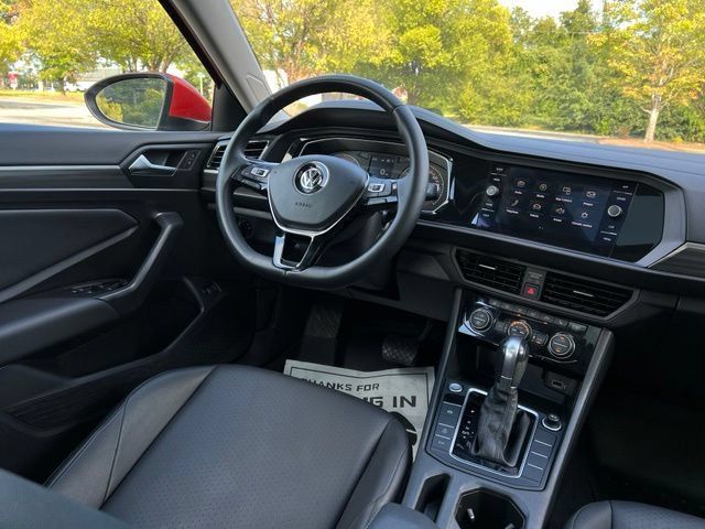 Used 2019 Volkswagen Jetta SEL FWD image 30