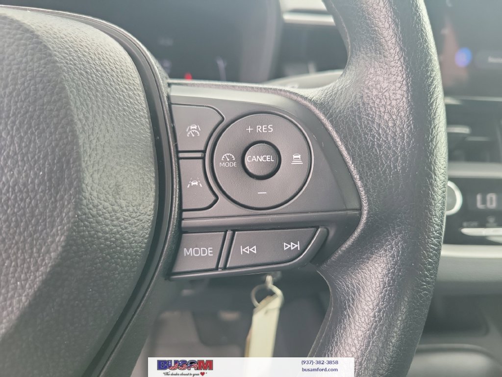 Used 2026 Toyota Corolla LE FWD image 19