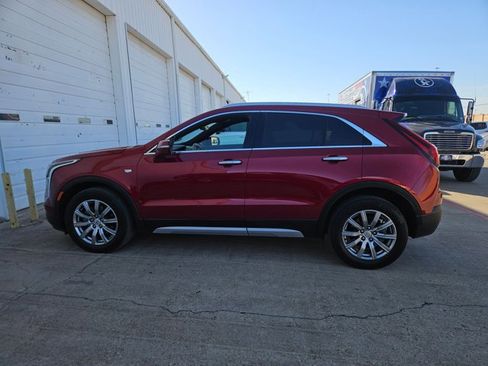 Used 2023 Cadillac XT4 Premium Luxury w/ Enhanced Visibility Package image 8