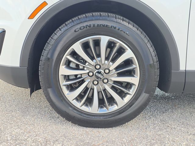 Used 2020 Lincoln Nautilus FWD w/ Equipment Group 101A image 7