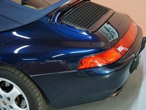 Used 1995 Porsche 911 Carrera image 31