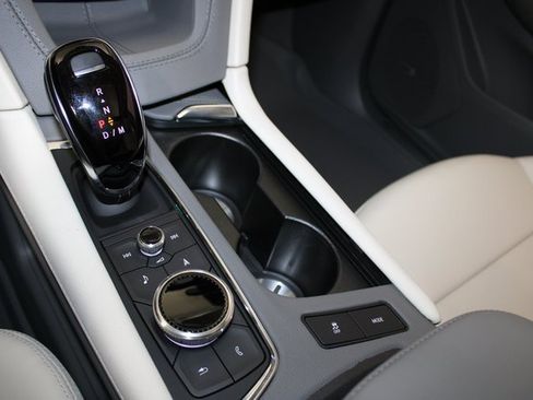 New 2025 Cadillac XT5 Premium Luxury w/ LPO, Floor Liner Package image 18