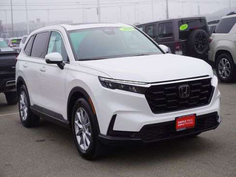 Used 2026 Honda CR-V EX image 1