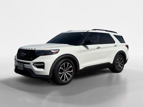 Used 2020 Ford Explorer ST w/ Premium Technology Package image 3