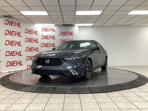 New 2026 Honda Accord Touring image 3