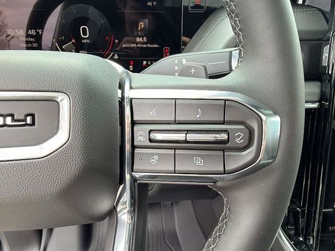 New 2026 GMC Yukon XL Denali image 34