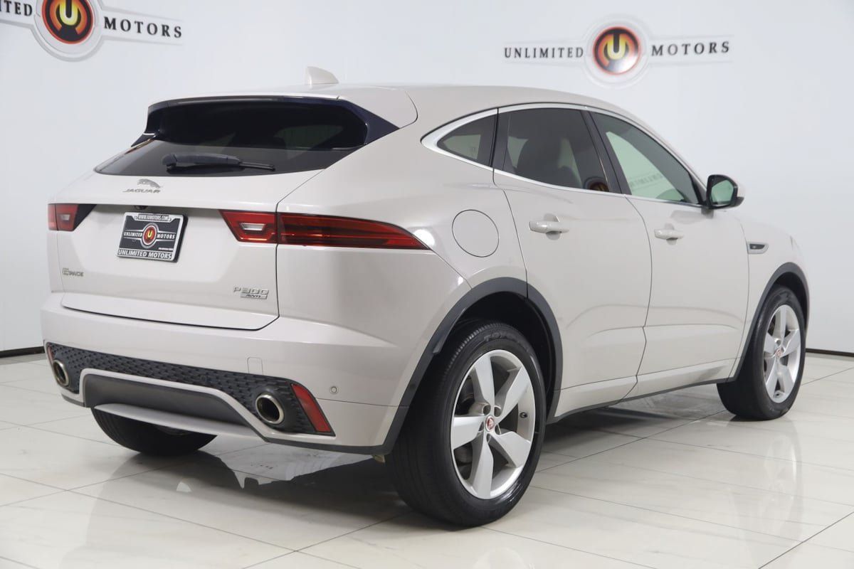Used 2018 Jaguar E-PACE R-Dynamic S AWD/4WD image 3