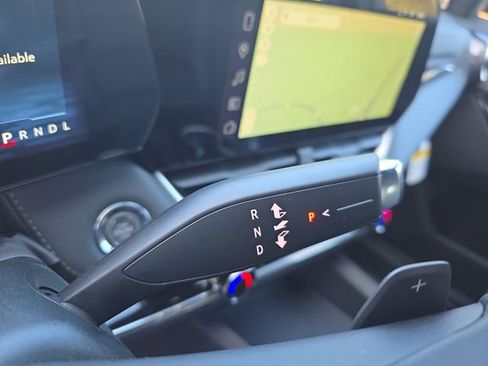 New 2026 Chevrolet Equinox LT w/ Convenience Package II image 23