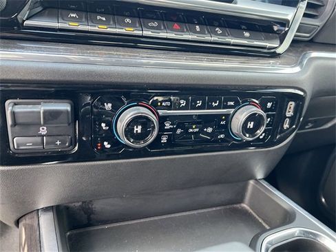 Certified 2023 Chevrolet Silverado 1500 LTZ image 16