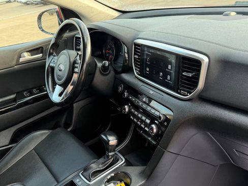 Used 2020 Kia Sportage EX FWD image 36