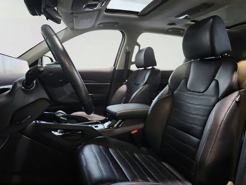 Certified 2023 Kia Telluride SX Prestige AWD/4WD image 12