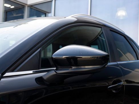 Used 2025 MAZDA CX-30 AWD 2.5 S w/ Preferred Package image 13