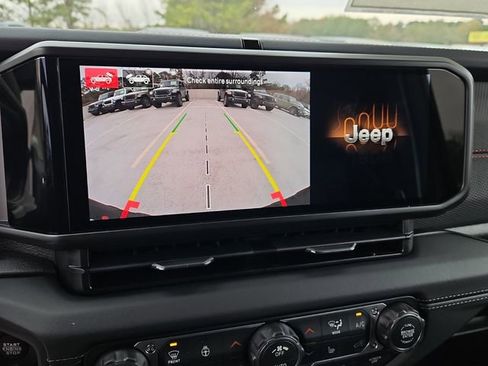 New 2026 Jeep Wrangler Unlimited Rubicon image 13