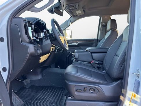 New 2026 Chevrolet Silverado 2500 LT w/ Trail Boss Package image 9