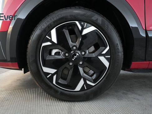 Used 2025 Kia Niro Wind image 17
