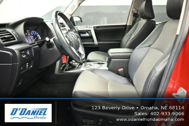 Used 2016 Toyota 4Runner SR5 Premium AWD/4WD image 25