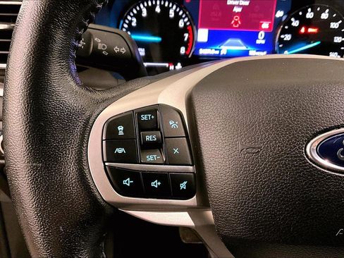 Used 2021 Ford Explorer XLT w/ Equipment Group 202A image 17