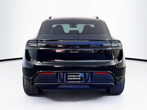 New 2025 Porsche Macan Turbo Electric image 10